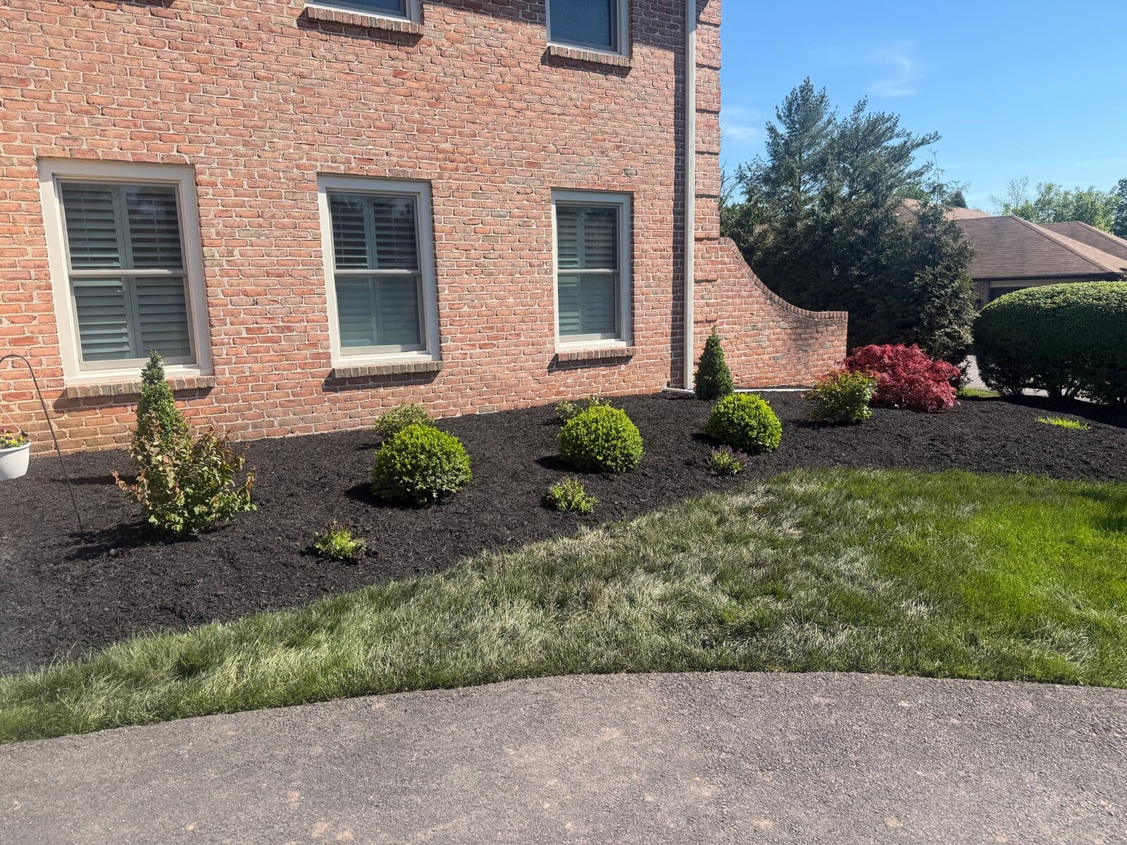 Mulch & Garden Beds — Brighton Road Landscaping